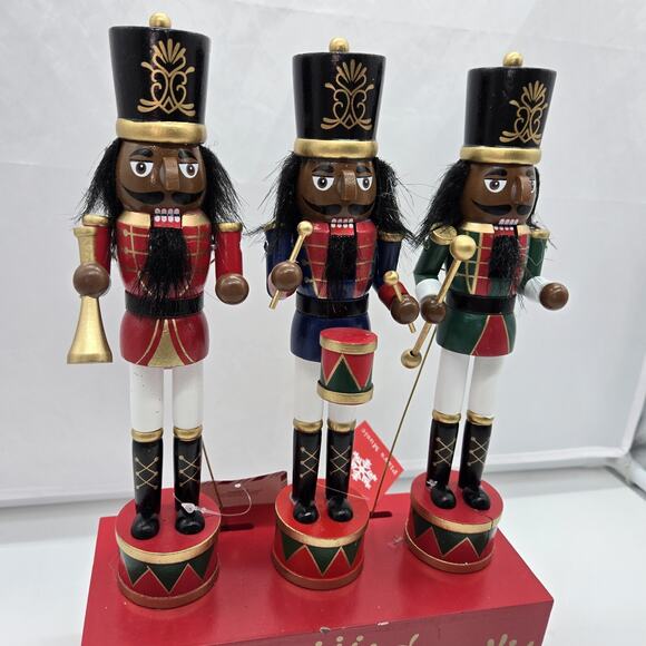 Northpole Other - Christmas Trio Nutcrackers ANIMATED Music Box NEW North Pole Holiday MSRP $70